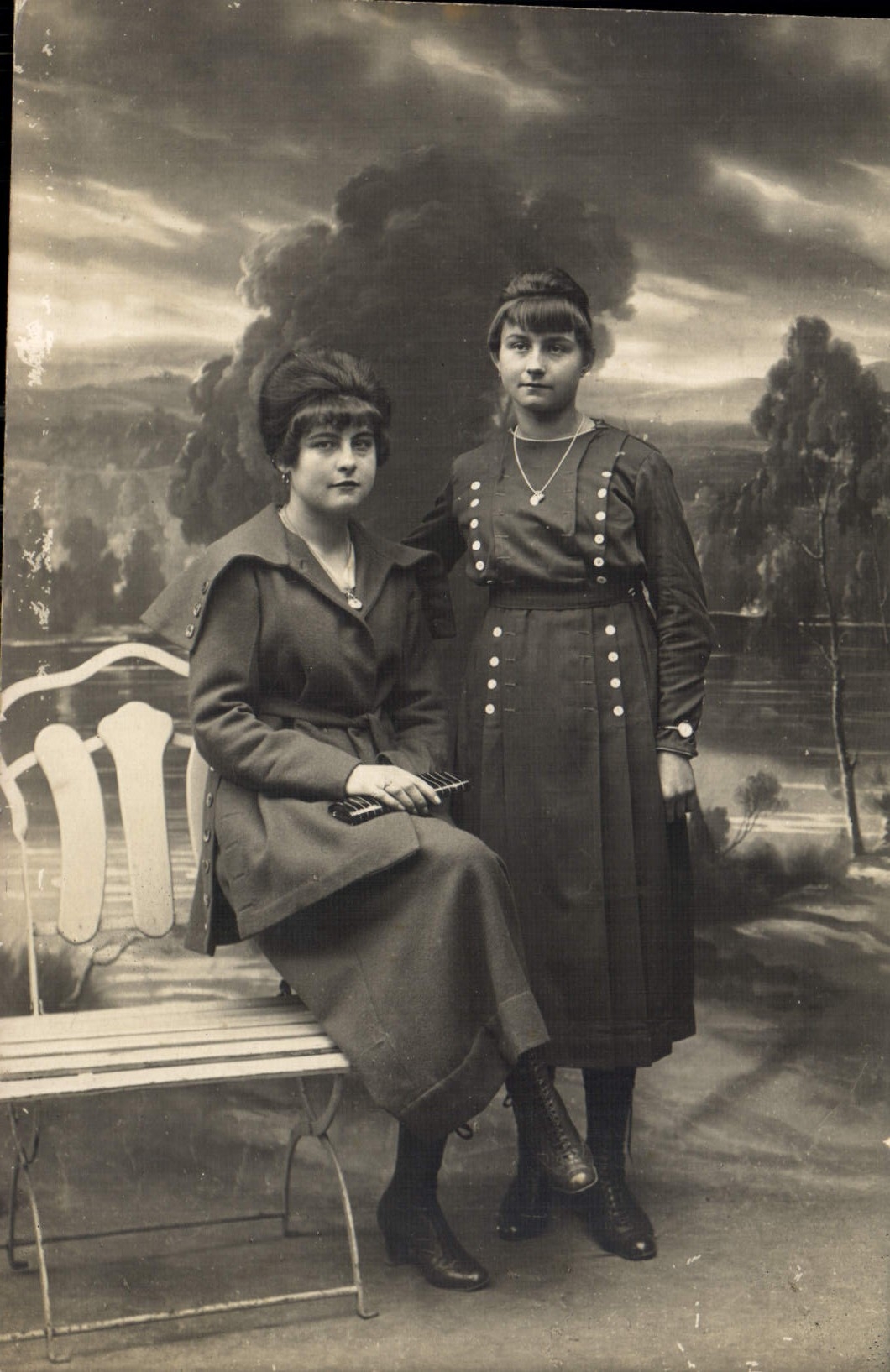 CARTE PHOTO Femmes