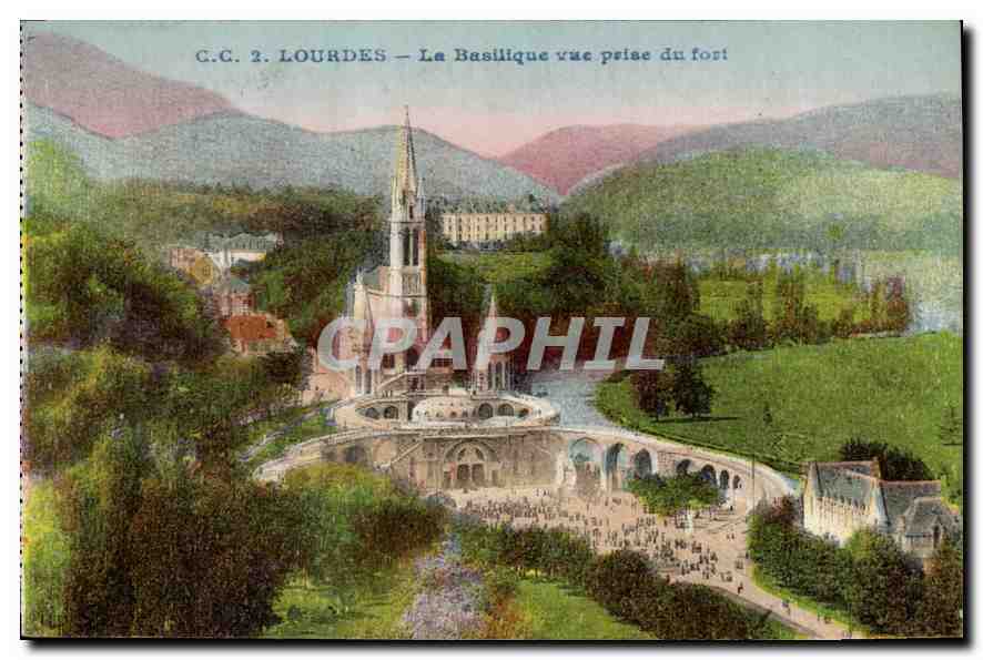 CPA Lourdes la Basilique vue prise du Fort 