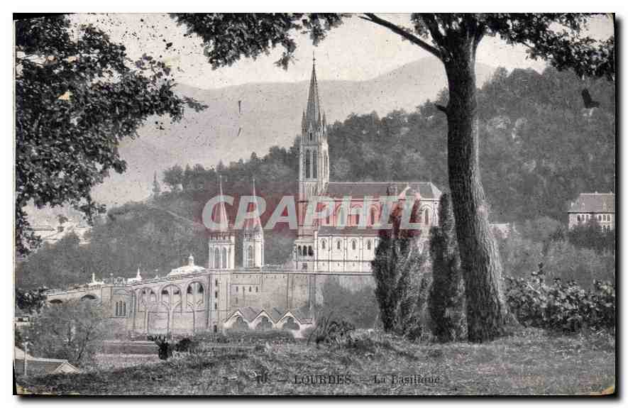 CPA Lourdes la Basilique 