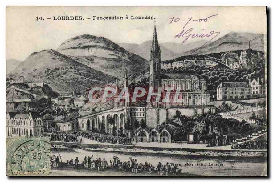 CPA Lourdes Procession a Lourdes 