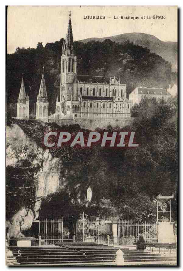 Lourdes — La Basilique et la Grotte