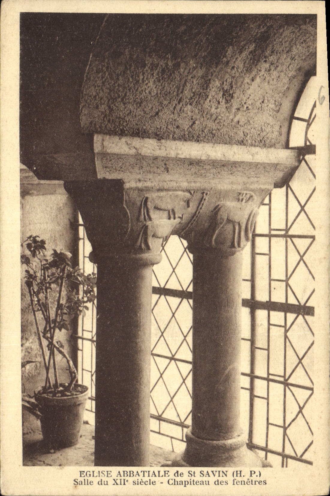 CPA Eglise Abbatiale de St Savin H P 