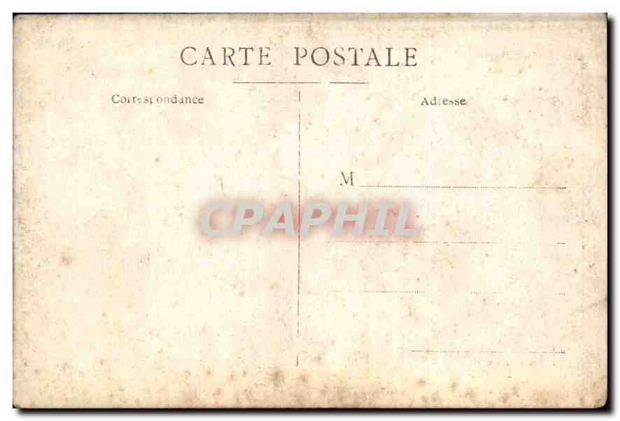Portrait d'une femme — studio — sans éditeur ni numéro visible — Verso