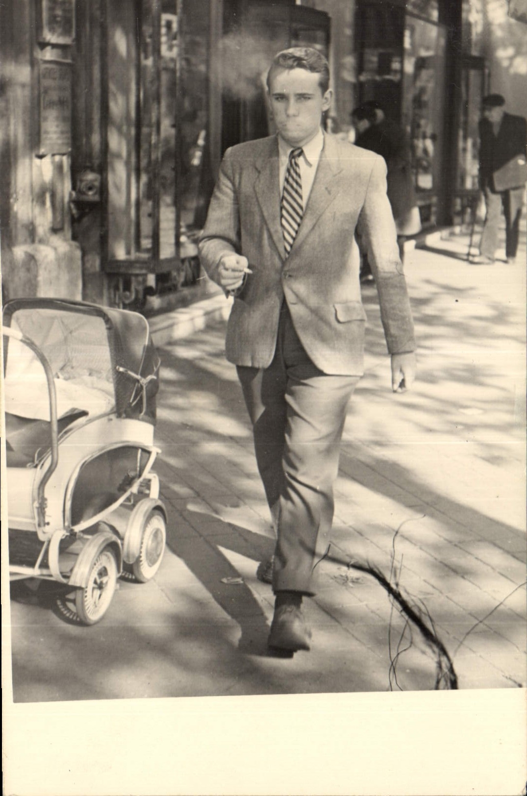 Photo Homme Poussette