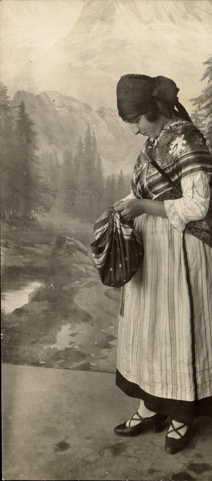 CARTE PHOTO Femme