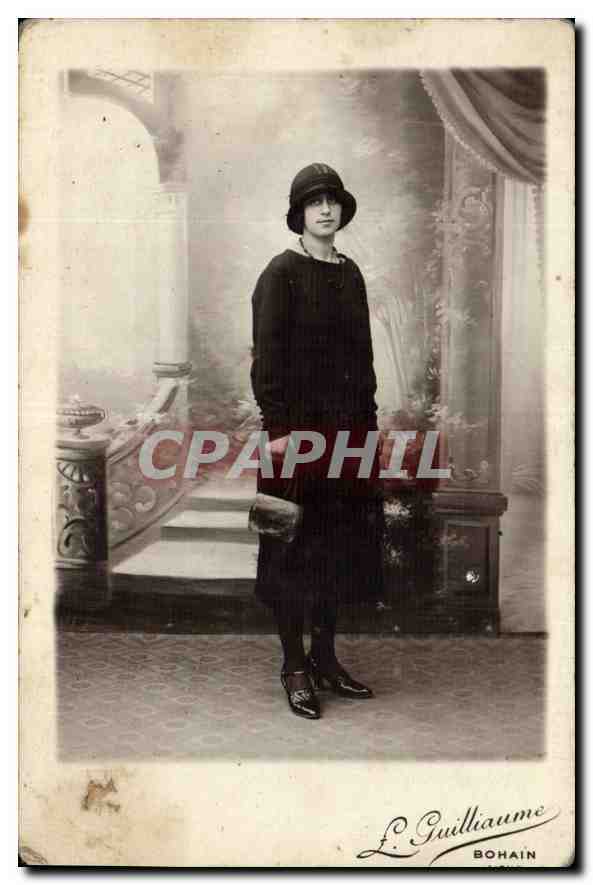 CARTE PHOTO Femme Bohain