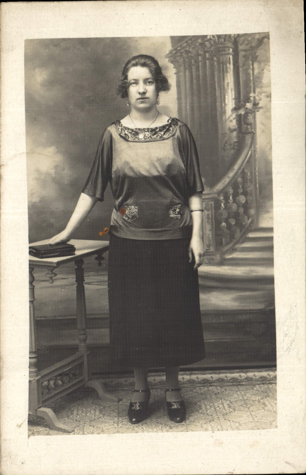 CARTE PHOTO Femme