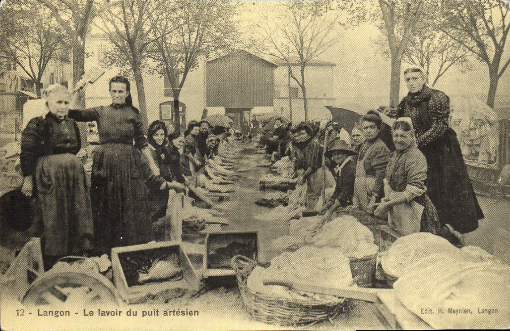 REPRO Langon Le Lavoir du puit artesien 