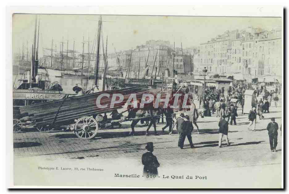 MArSEILLE le quai du port MAgGI voiliers yatch foule CPA