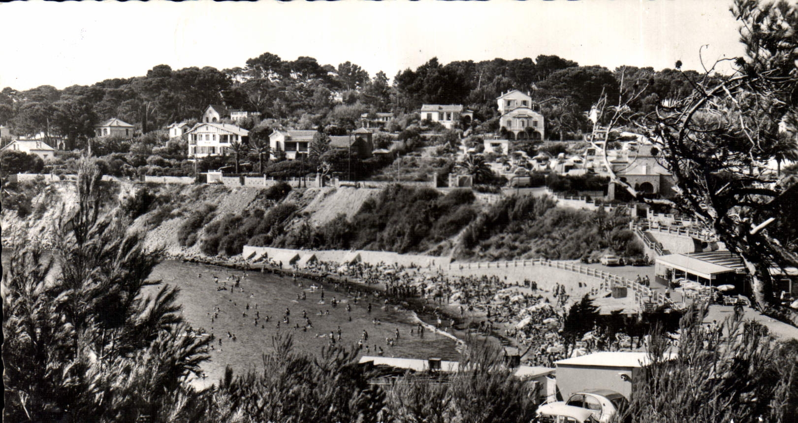 La Plage de Port-Sainte-Marguerite — Sanary-sur-Mer — Éditions ARIS