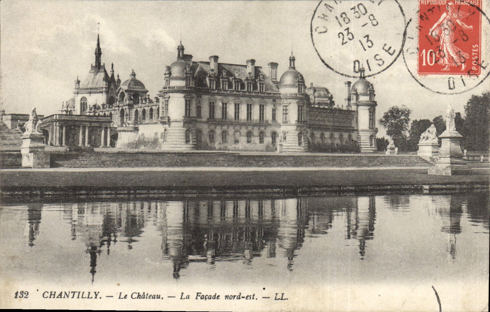 CPA Chantilly Le Chateau La Facade nord est 