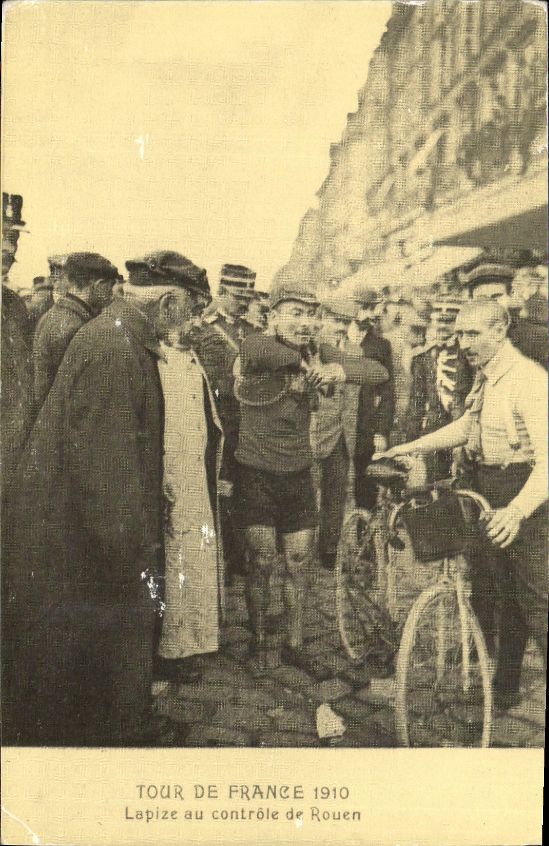 REPRO Tour de France Lapize 1910 Lapize au controle de Rouen Velo Cycle