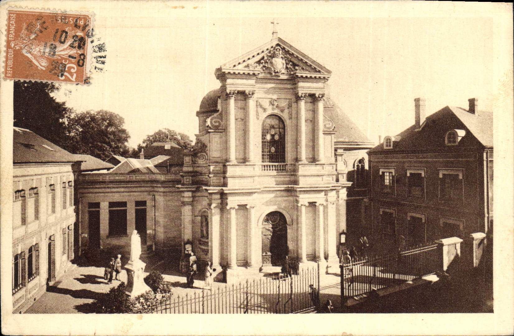 CPA La Chapelle des Carmelites de Lisieux 