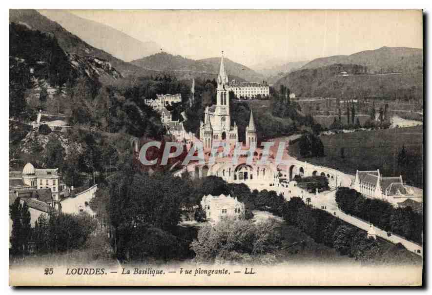 CPA Lourdes La Basilique Vue Plongeante 