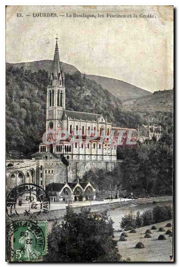 CPA Lourdes La Basilique les Piscines et la Grotte 