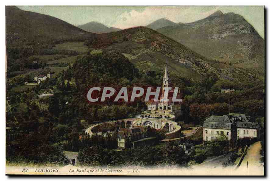 CPA Lourdes La Basilique et le Calvaire 