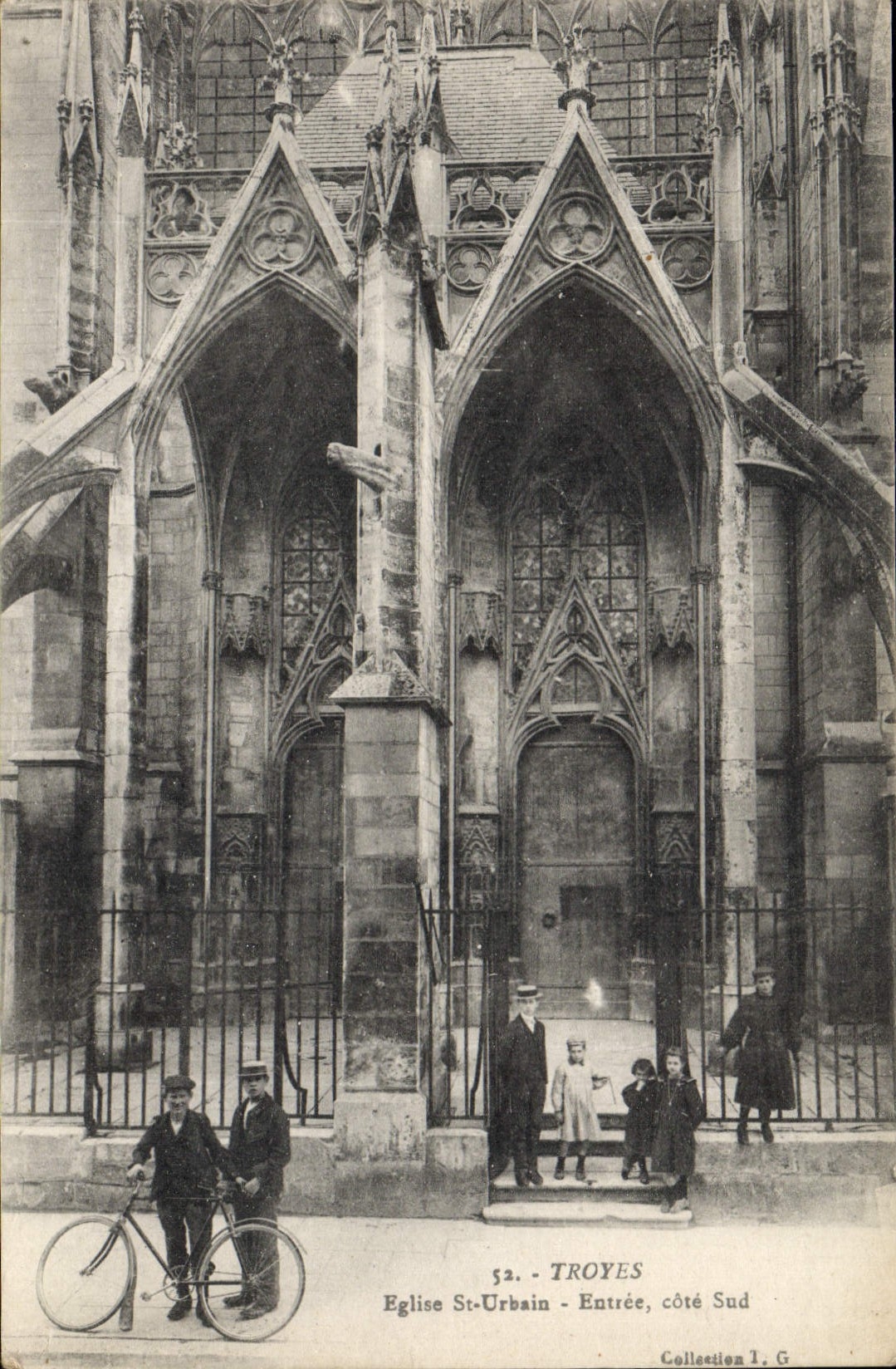 Troyes - Église St-Urbain - Entrée, côté Sud — Collection I. G.