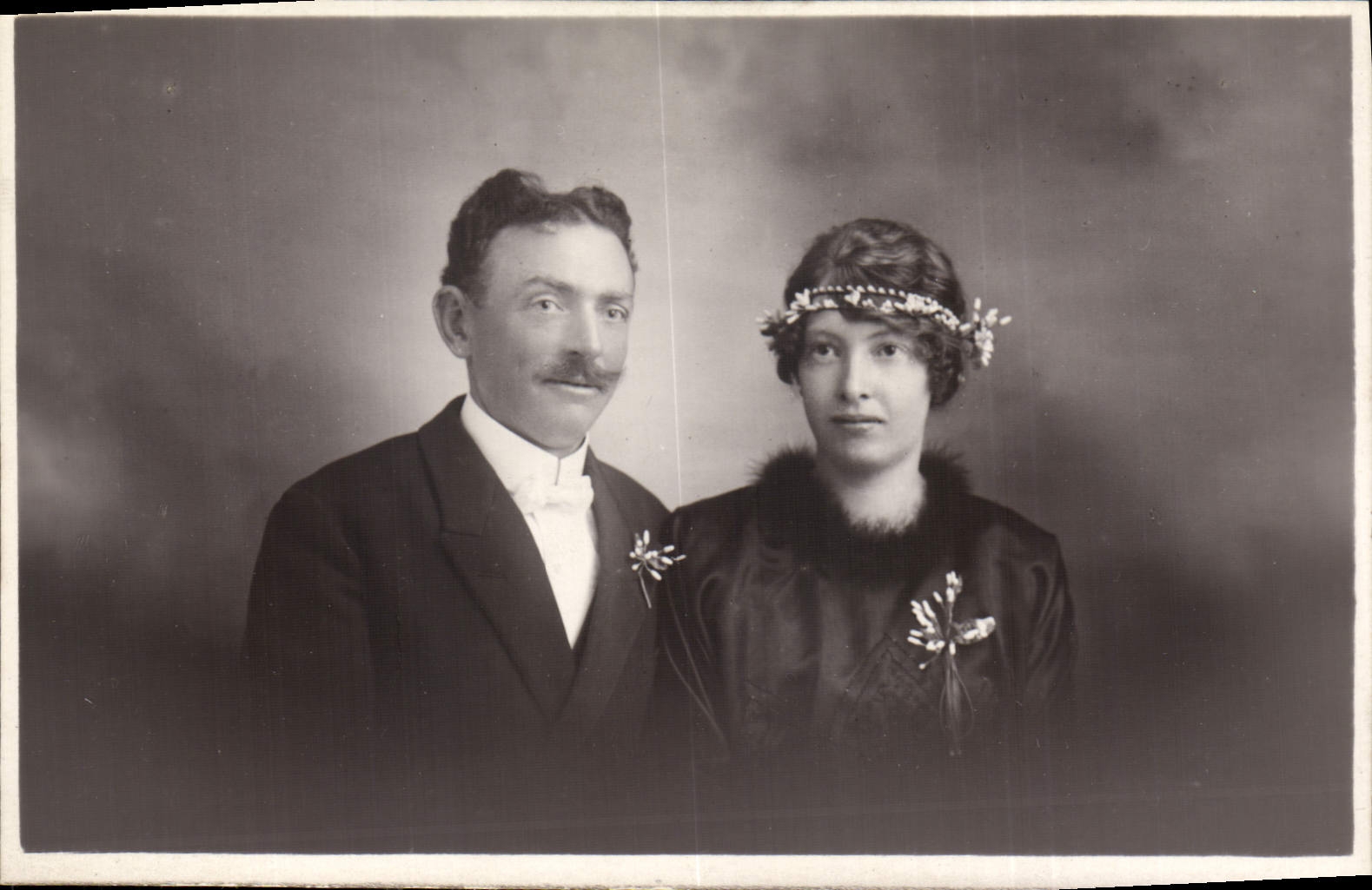 CARTE PHOTO Femme