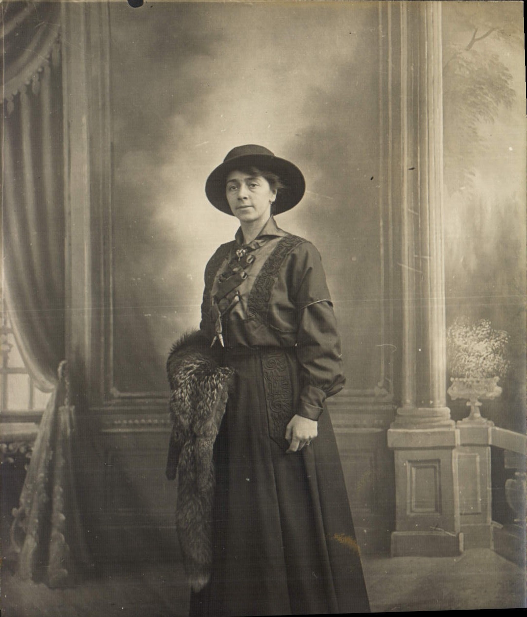 CARTE PHOTO Femme