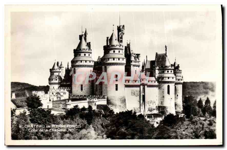 CPA Chateau de Pierrefonds Cote de la Chapelle 