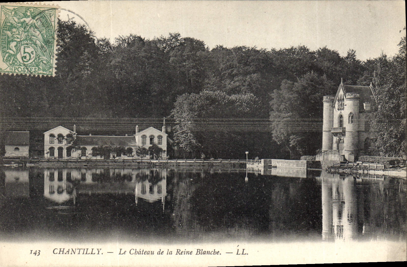 CPA Chantilly Le Chateau de la reine Blanche 