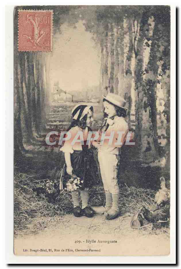 l'auvergne pittoresque idylle auvergnate costume CPA