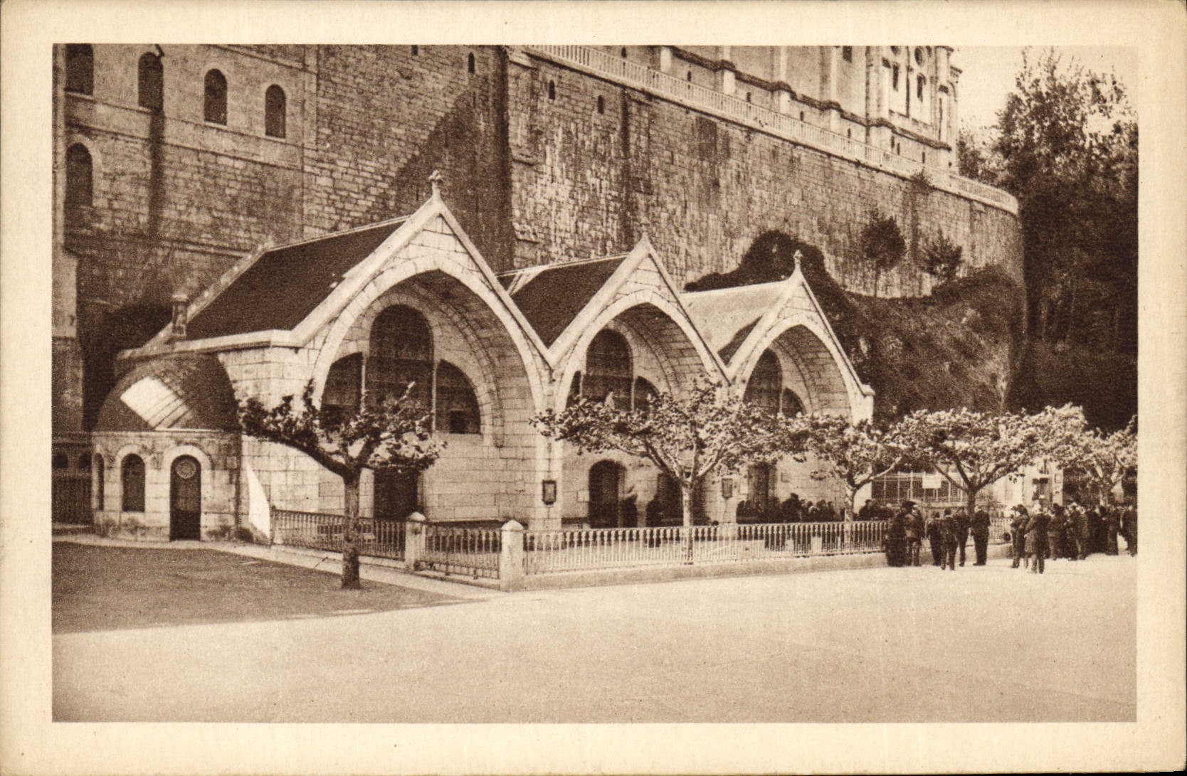 CPA Lourdes les Piscines 