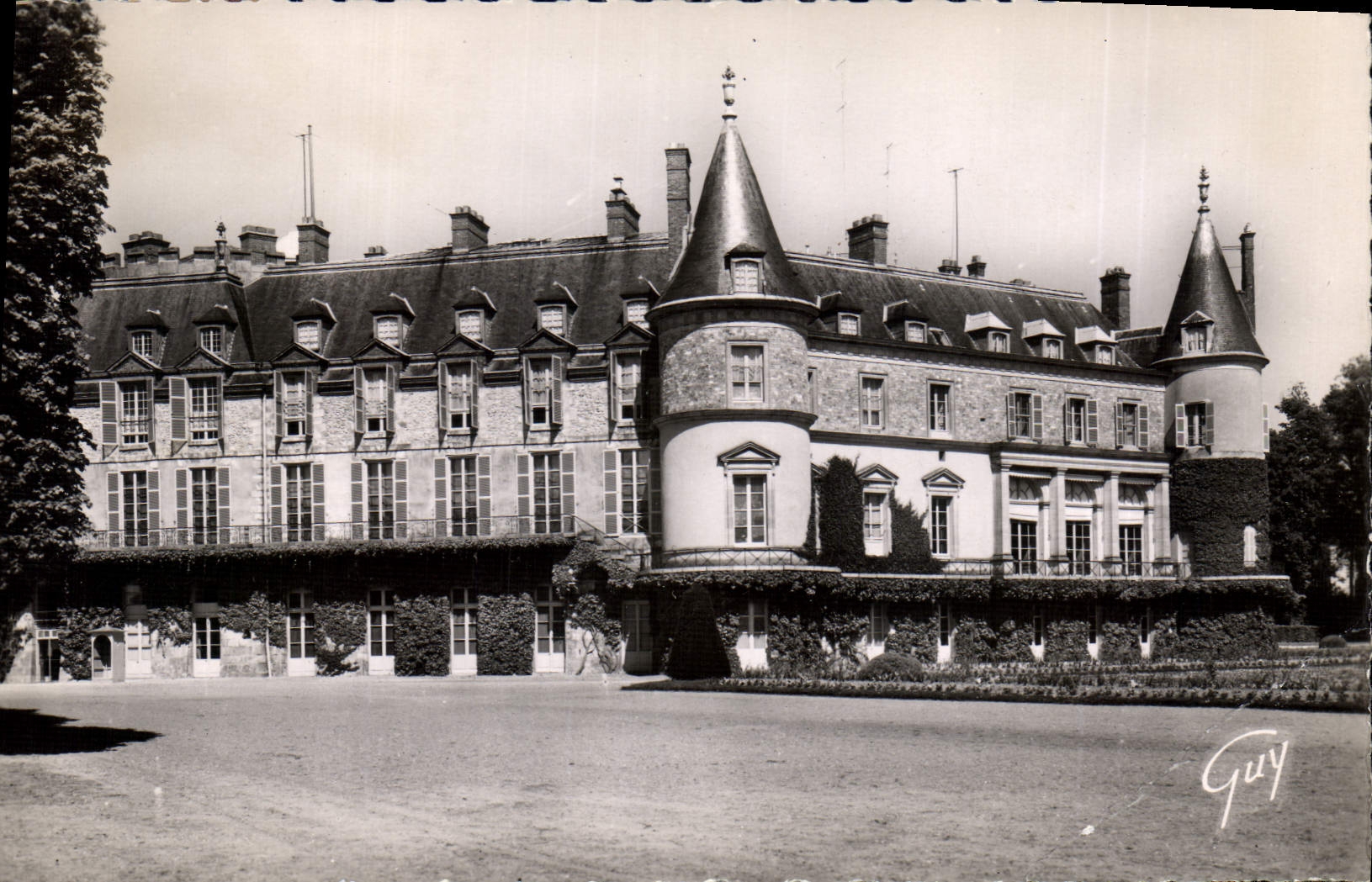 Château du Temple III — Rambouillet (Yvelines) — Édition LTN, Paris