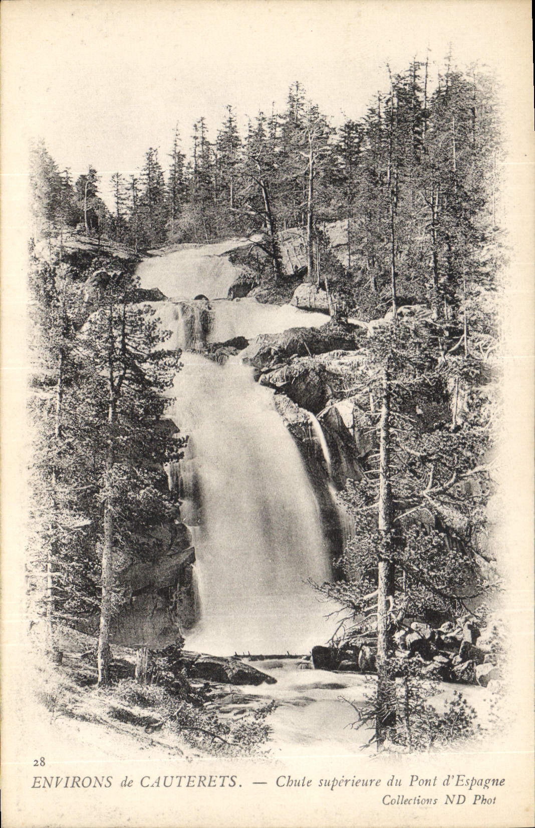 CPA Environs de Cauterets Chute superieure du Pont d'Espagne 