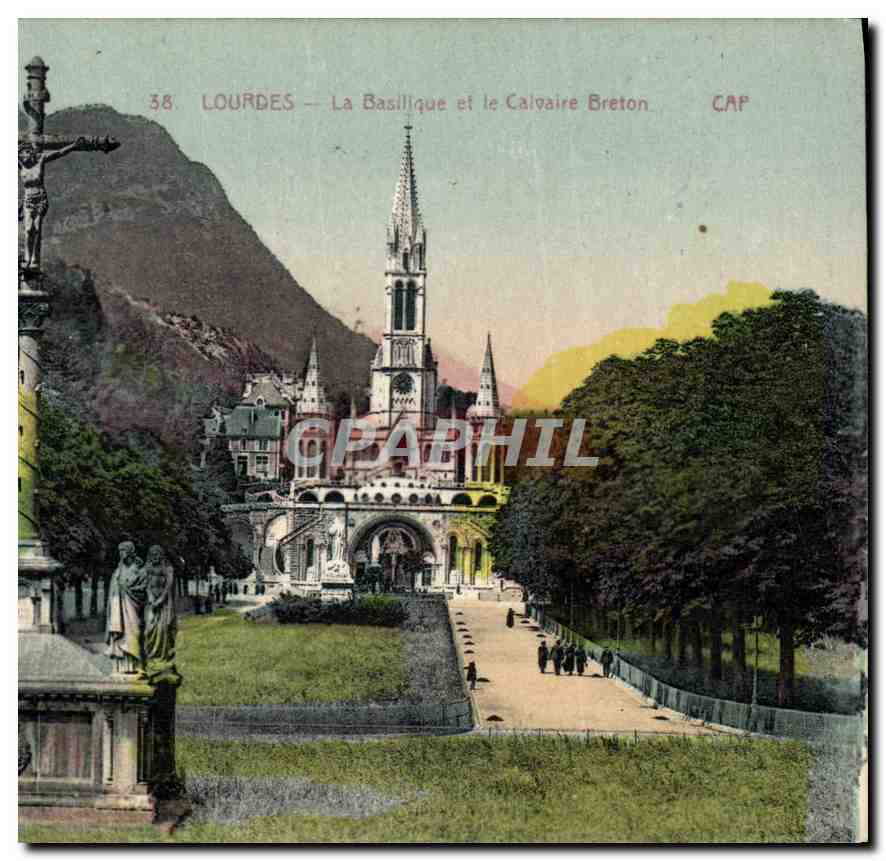 CPA Lourdes la Basilique et le Calvaire Breton 