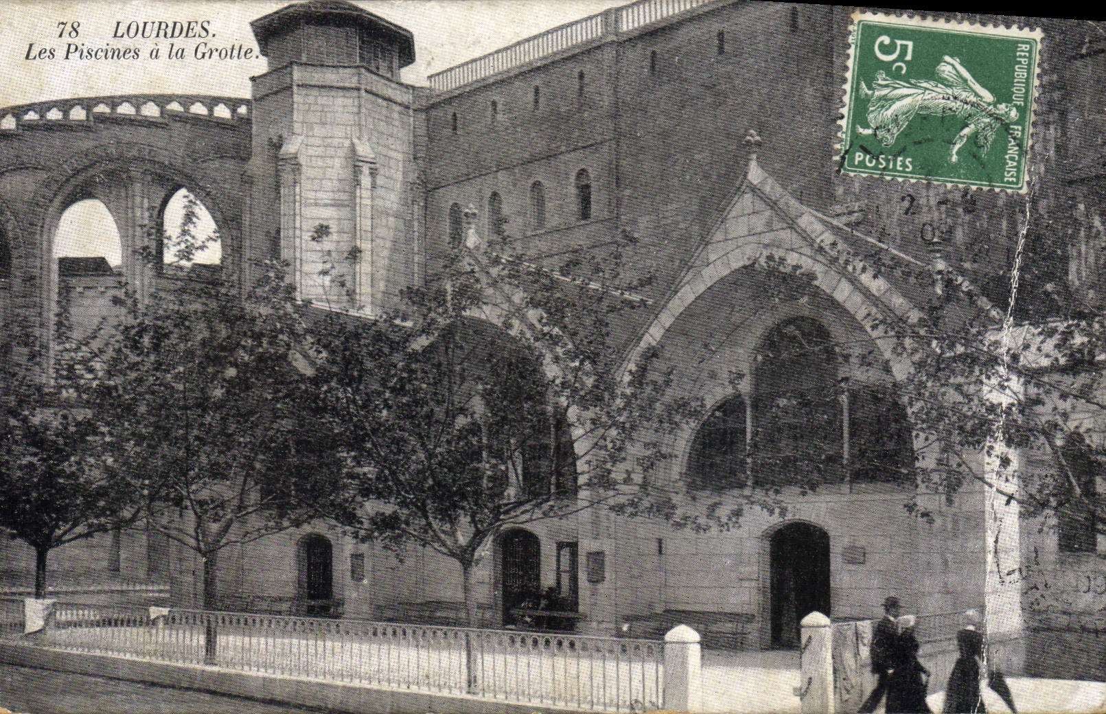 CPA Lourdes Les Piscines a la Grotte 