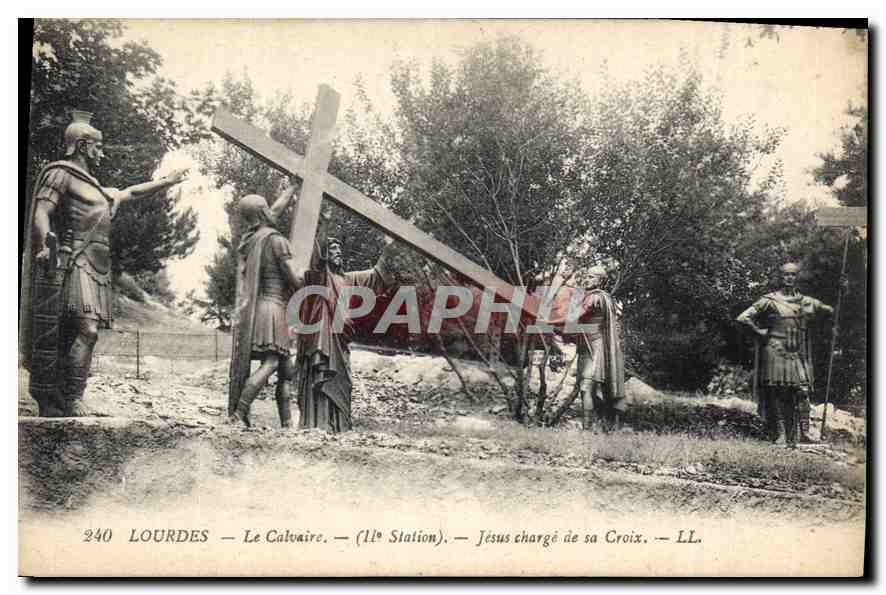 CPA Lourdes Le Calvaire Station Jesus charge de sa Croix 