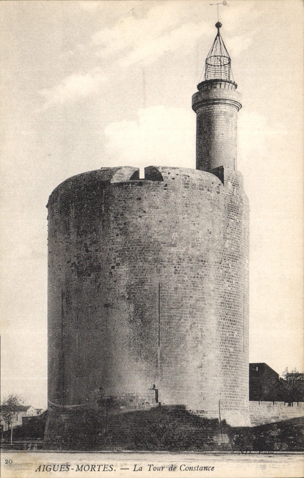 AIGUES-MORTES — La Tour de Constance — N° 20