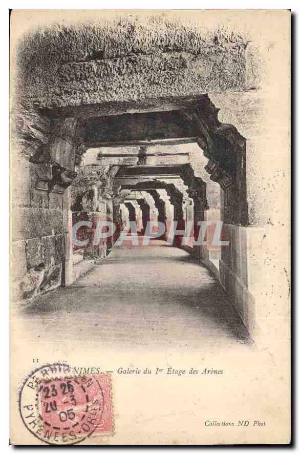 Galerie du 1er Étage des Arènes — Nîmes — Collections ND Phot