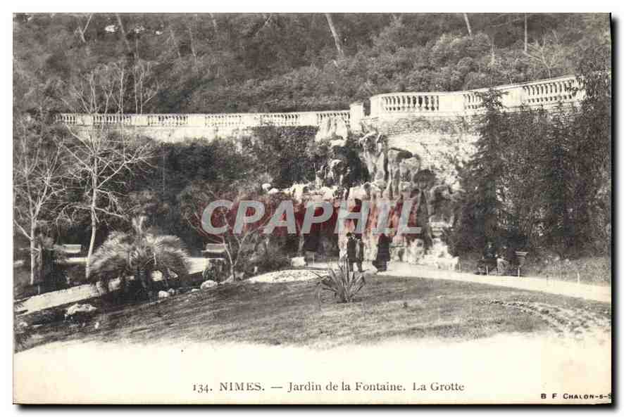 Nîmes — Jardin de la Fontaine. La Grotte — B F Chalon-s-S