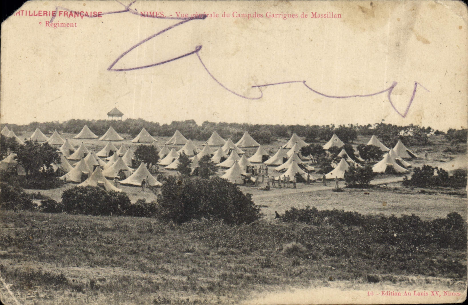 CPA Nimes Vue generale de Campides Militaria