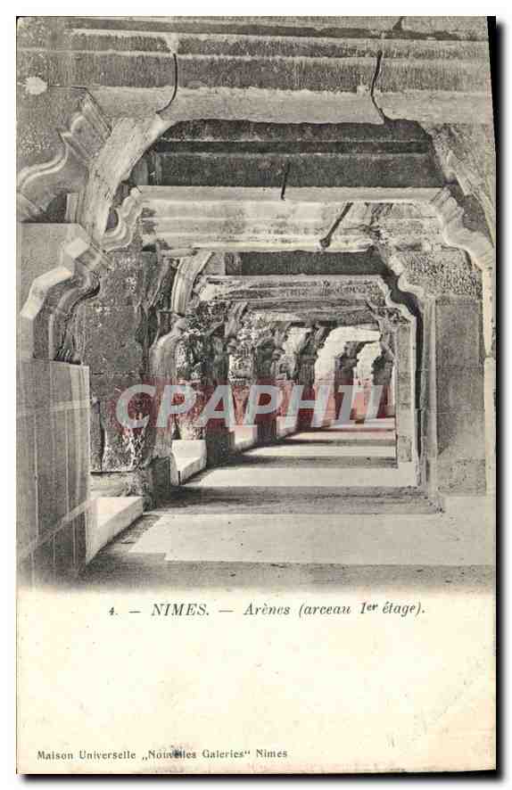 CPA Nimes Arenes arceau 1er etage 