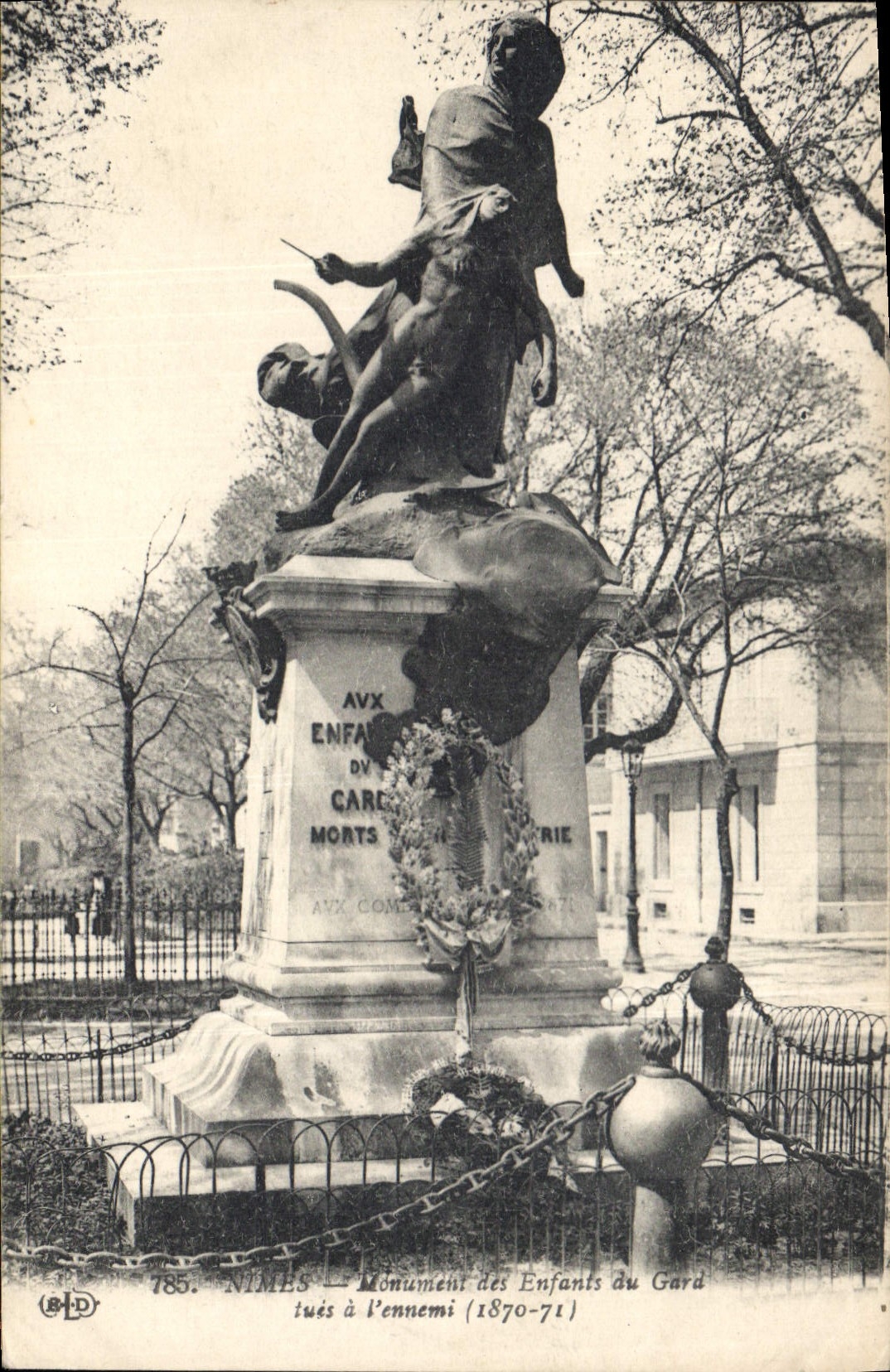 Nîmes — Monument des Enfants du Gard tués à l'ennemi (1870-71) — BPD, n° 785