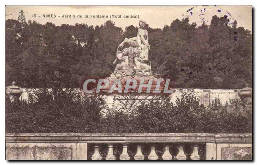 CPA Nimes Jardin de la Fontaine Motif central 
