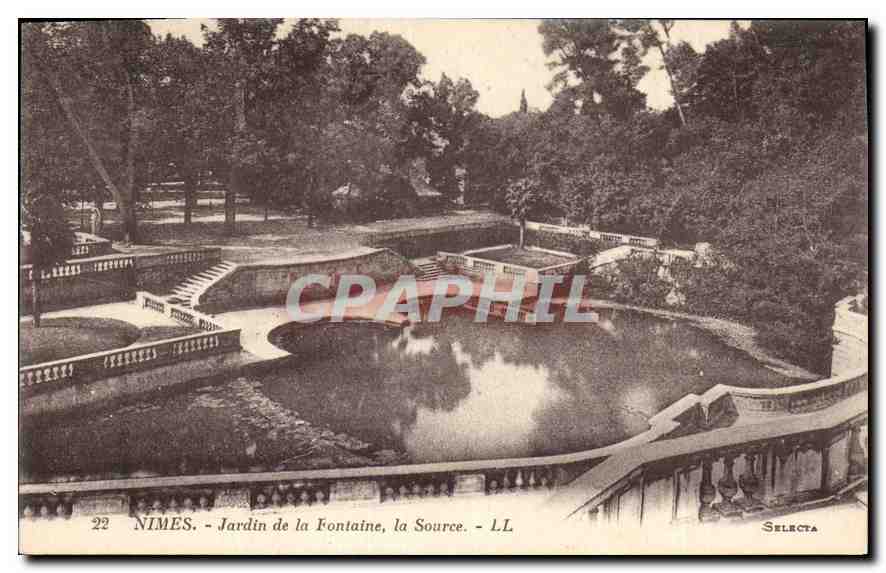 CPA Nimes Jardin de la Fontaine la Source 