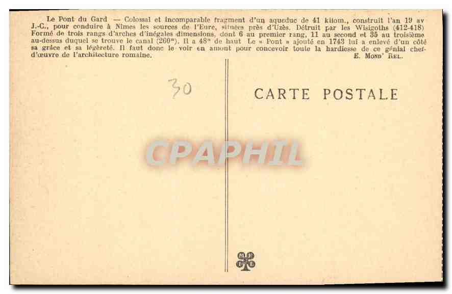 CPA Vue d'ensemble du Pont du Gard et la route qui le traverse  — Rückseite