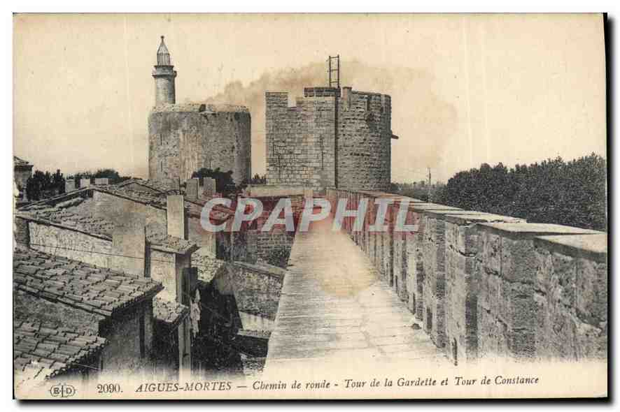 Aigues-Mortes — Chemin de ronde — Tour de la Gardette et Tour de Constance
