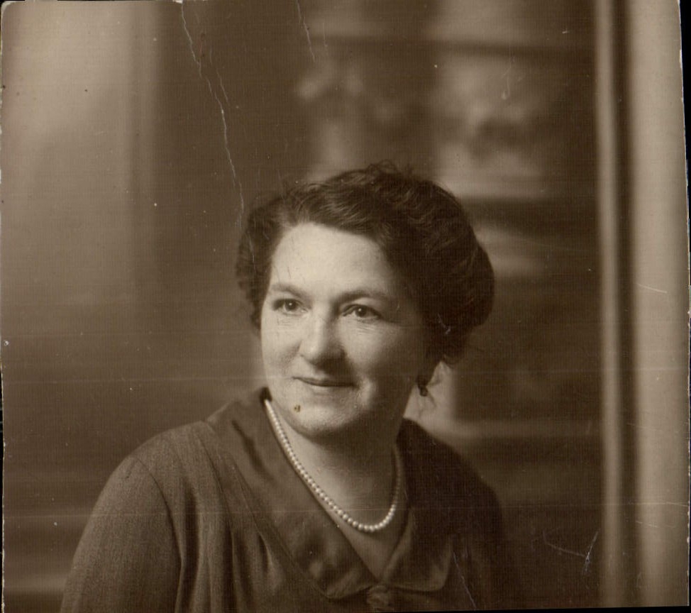 CARTE PHOTO Femme