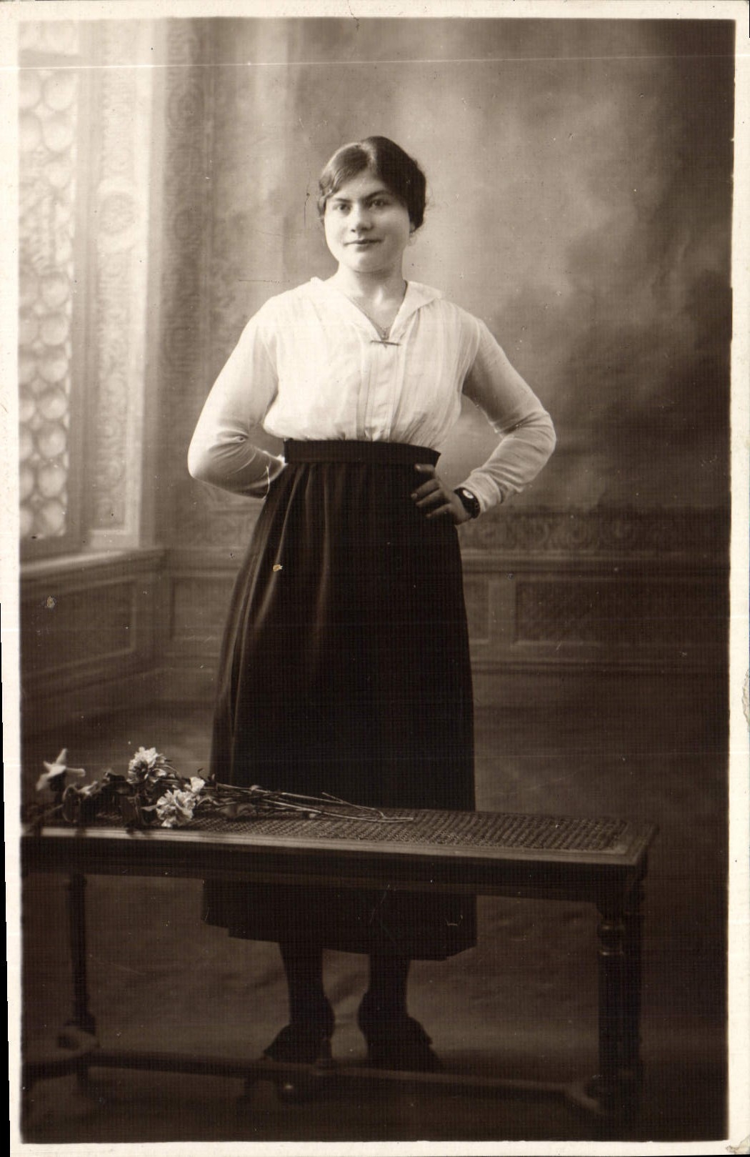 CARTE PHOTO Femme