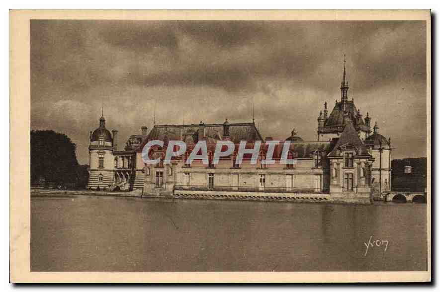 CPA La Douce France Chateau de Chantilly facade sud 