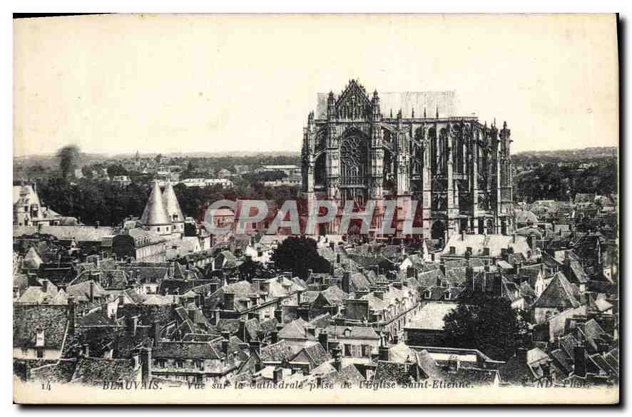 Beauvais — Ansicht der Kathedrale vom Kirchhof Saint-Étienne — ND-Photo