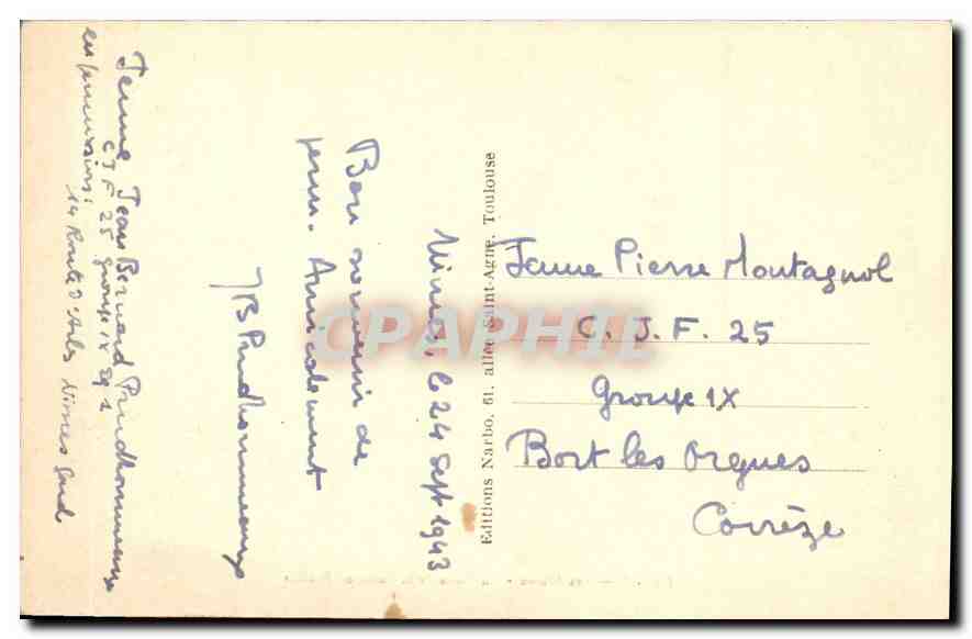CPA Nimes Les Arenes La Place de la Fontaine Pradier  — Rückseite