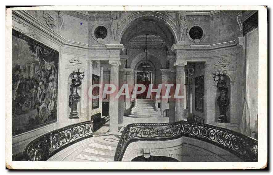 CPA Chantilly L'escalier du château