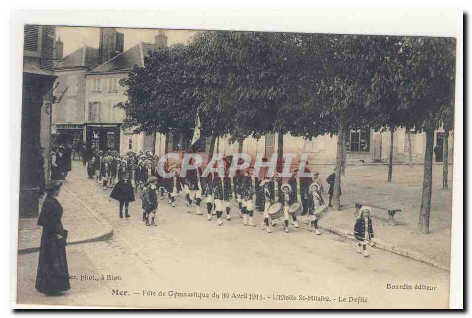 Fête de Gymnastique — L'Étoile St-Hilaire — Le Défilé — Bourdin éditeur
