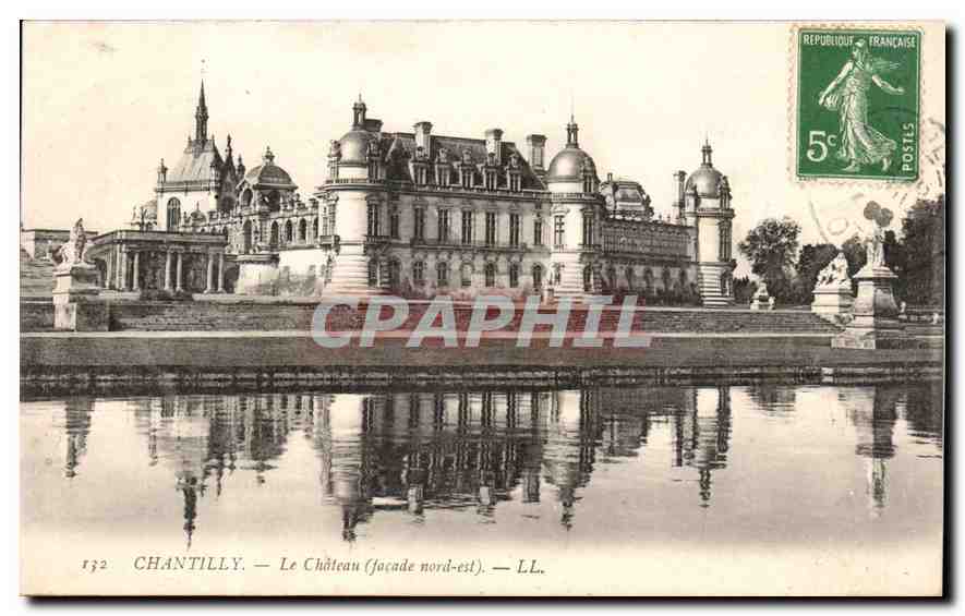 Chantilly — Le Château (façade nord-est) — LL, n° 132
